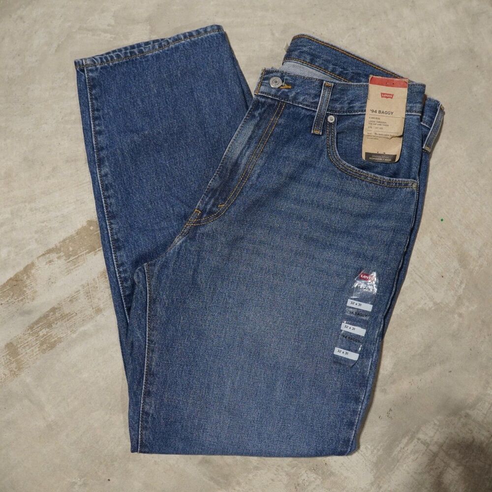 Levis 94 Baggy Jeans Mens 32x31 NWT Medium Wash Loose Fit Wide Straight Leg New